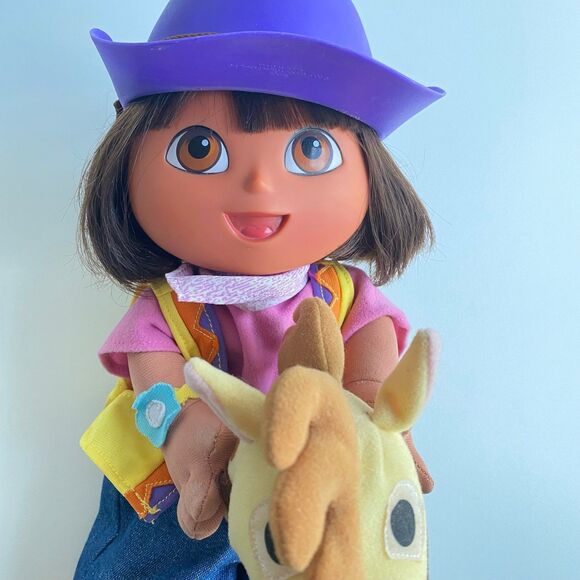 Vintage Dora the Explorer Cowgirl Interactive English Spanish Toy Doll Horse - Picture 8 of 10